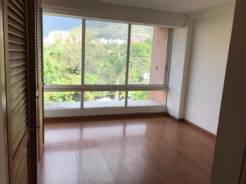 Imagen 6 de 14 de Espectacular Apartamento En Los Chorros Con Piscina #21-1149