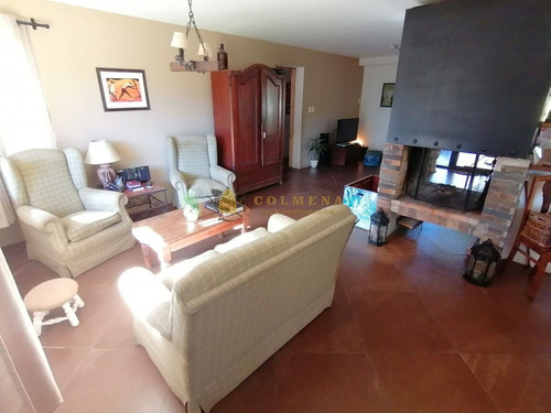 Hermosa Casa En Parque Burnett- Ref: 3899