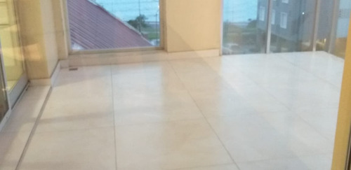 Imagen 19 de 25 de Piso De 4 Ambientes - Vista Al Mar - Avellaneda 0