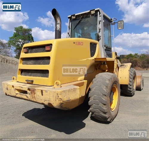 Imagem 3 de 4 de Pá Carregadeira New Holland W130 Ref.207430