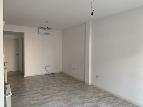 Imagen 6 de 14 de Departamento En Venta En Quilmes
