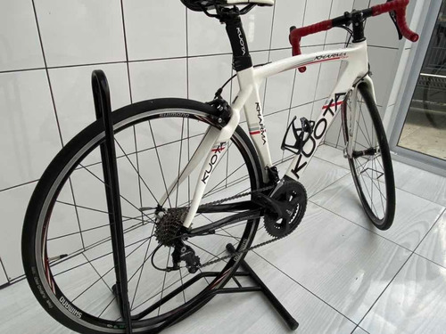 Bicicleta Kuota Kharma 52 Shimano 105 5800