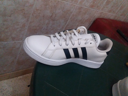 Zapato Y Bota adidas Originales 