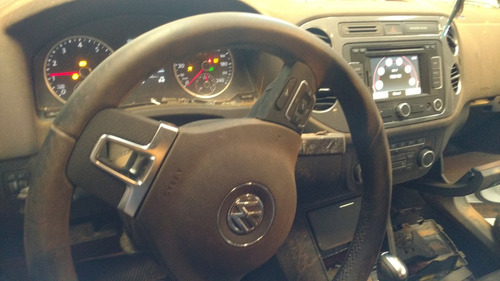 Imagem 2 de 13 de Sucata Batidos Peças Tiguan 2010/2014