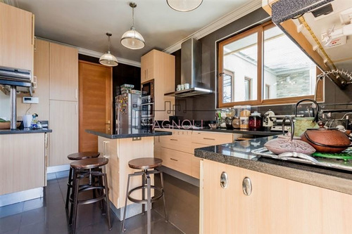 Imagen 8 de 30 de Casa En Venta En Las Condes