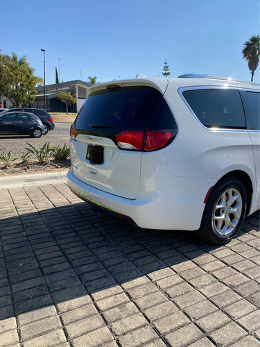 Chrysler Pacifica 3.7 3.6 At