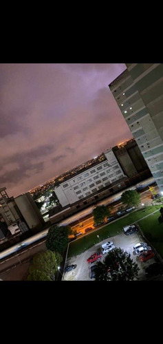 Imagen 14 de 15 de 2/amb Con Balcon Escucha Oferta