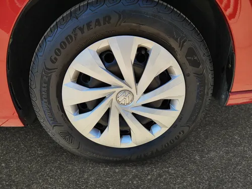 Volkswagen Virtus 4p Trendline L4/1.6 Man