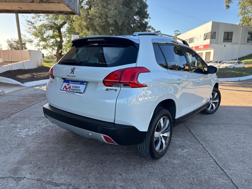 Peugeot 2008 1.6 Feline