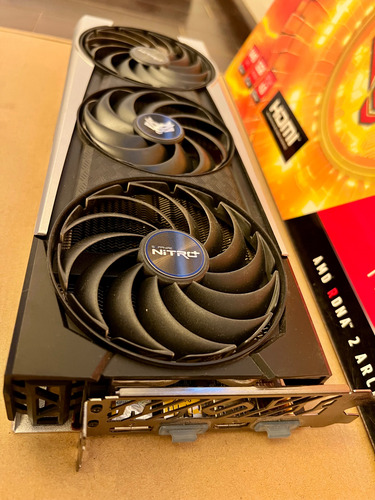 Sapphire Nitro Amd Radeon Rx 6700 Xt 12gb Oc (Usado)