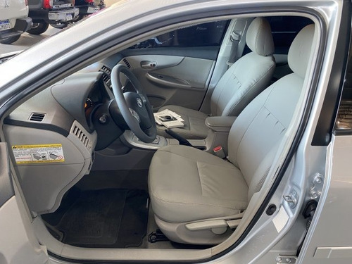 Imagem 6 de 9 de Corolla 1.8 Gli 16v Flex 4p Automático