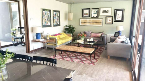Casa En Condominio Moderna Venta De 5 Dorm. En Lo Barnechea