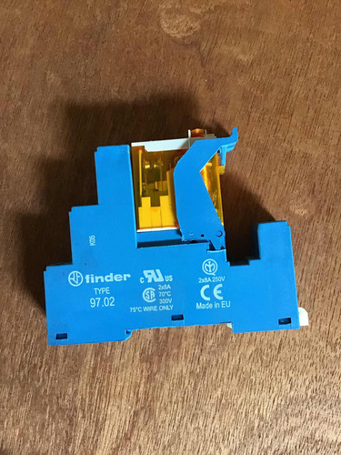 2pza Completas Relay Finder 120vac 8 Pines 8amp C/base (Usado)