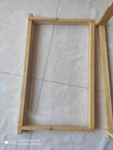 Caja Para Apicultura Completa + 1 Kg De Cera Estampada