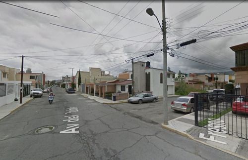 Casa Con Excelente Ubicación En Benedicto, Puerta Real, Residencial Hermosillo Sonora. Arf