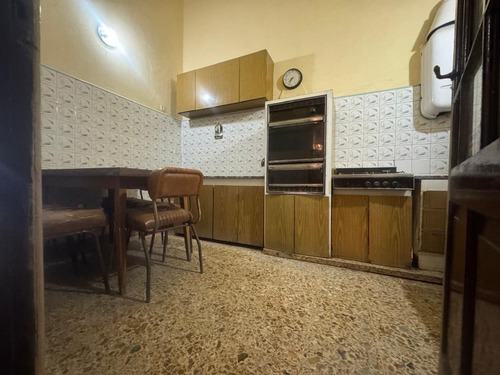 Venta De Casa 7 Ambientes En Avellaneda