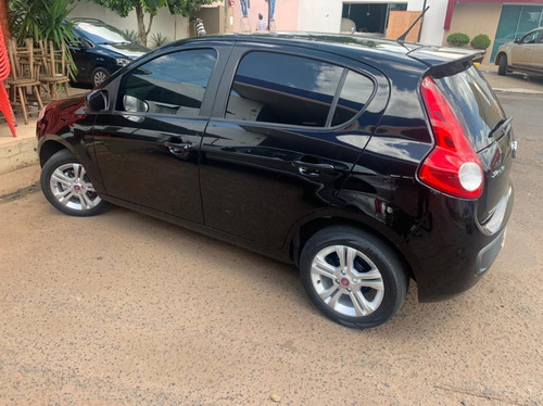 Imagem 2 de 10 de Fiat Palio Essence 1.6 2012/13
