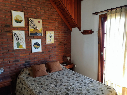 Imagen 10 de 14 de Casa De Lujo Para 7 Personas. Alquiler Temporal Villa Gesell. A Dos Cuadras Del Mar. Wifi Por Fibra + Tv.