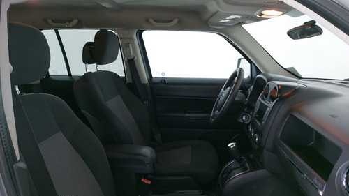 Jeep Patriot 2.4 LATITUDE FWD ATX