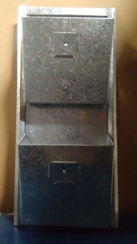Imagen 2 de 4 de Revistero/fichero De Zinc Doble