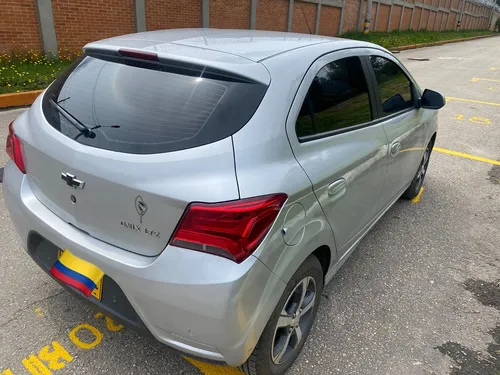Chevrolet Onix 1.4 Ltz Mecánica