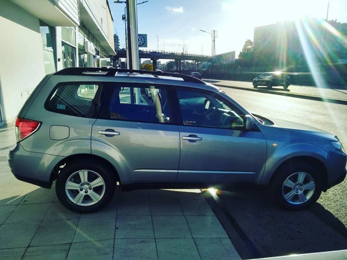 Imagen 6 de 13 de Subaru Forester Awd 2.0 Xs 2010