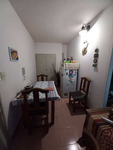 Imagen 3 de 5 de Departamento - Haedo