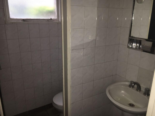 Imagen 6 de 7 de Local En Venta Monserrat