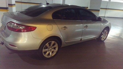 Imagem 2 de 15 de Renault Fluence 2011 2.0 Privilège X-tronic Hi-flex 4p
