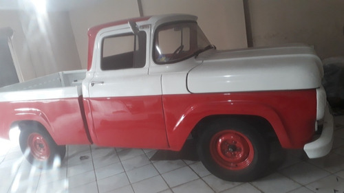 Ford F 100