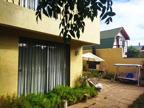 Venta De Casa Solida En El Sector De El Canelo Algarrobo.