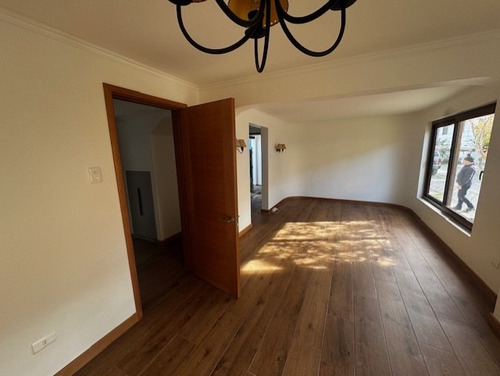 Casa Remodelada, Esta Nueva