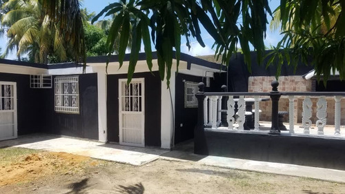 Casa En Playa Norte, Chichirivichi Edo Falcon  Plc-865