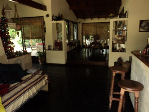 Imagen 6 de 14 de Venta Casa Quinta 3300m2 Pileta 12x5 Chalet 350m2 Cubiertos 3 / 4 Ambientes - Barrio El Remanso - Exaltacion De La Cruz Parada Robles - La Celosa Al 800 - Ramal Pilar - Ruta 8 Km 72