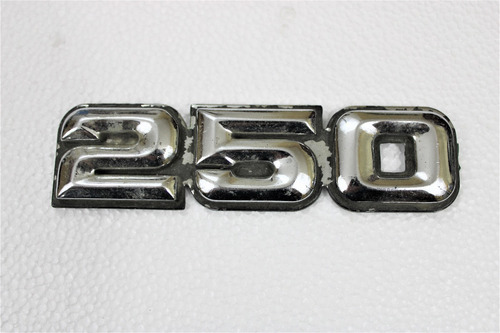 Emblema 250 Original Dodge Chrysler Camioneta Lateral