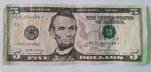 Imagen 1 de 2 de Billetes Estadounidenses De $5 Con Estrella 