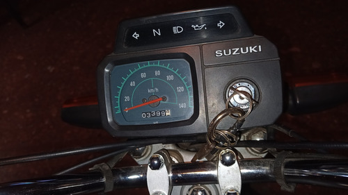 Suzuki  Ax 100