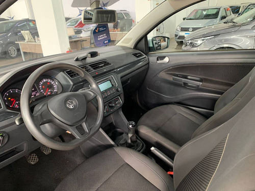 Imagem 6 de 8 de Volkswagen Saveiro 1.6 Msi Trendline Cs 8v Flex 2p Manual