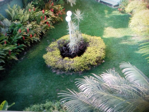 Imagen 14 de 15 de Casa En Urb Guataparo Country Club, Valencia Luz M 04147550846 Fr
