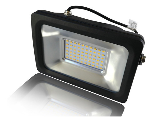 Reflector Led 50w  Intemperie Lampara Exterior Luz Calida 