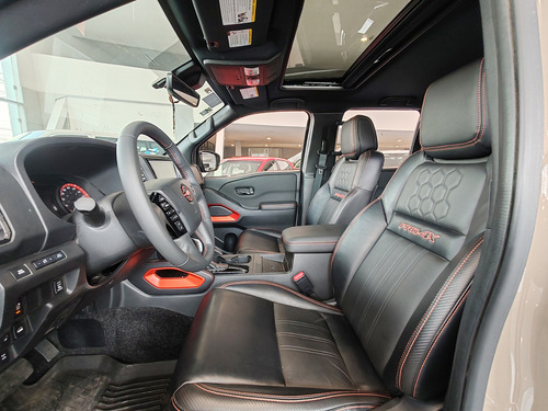 Nissan Frontier 3.8 V6 Pro-4X 4Wd At