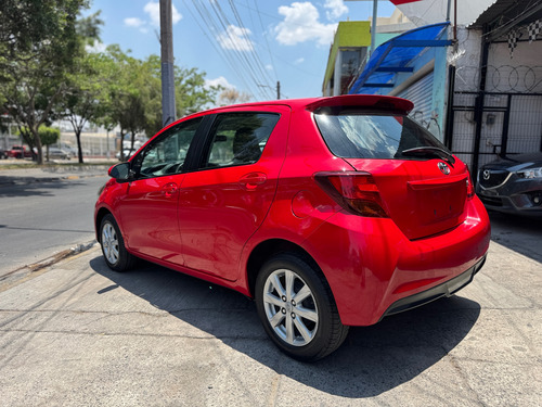 Toyota Yaris 1.5 Hb Premium L4 Man Mt