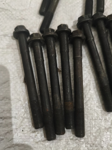 Tornillo De Camara Motor Toyota Ávila Original. (Usado)
