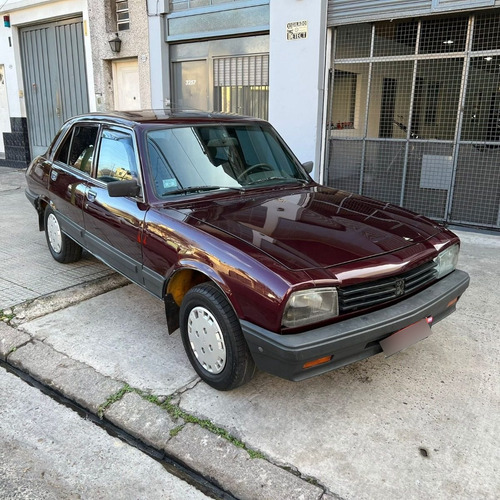 Imagen 3 de 23 de Peugeot 504 2.3 Srd Ii