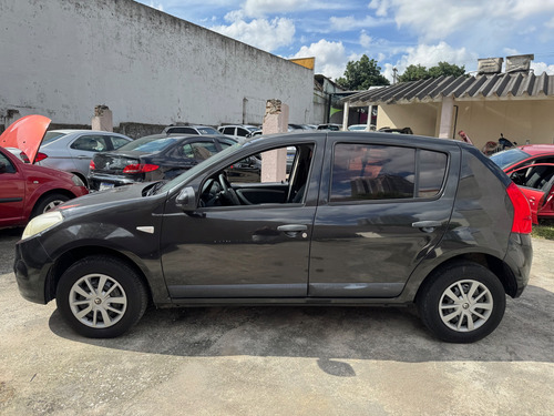 Renault Sandero 1.0 16v Expression Hi-flex 5p