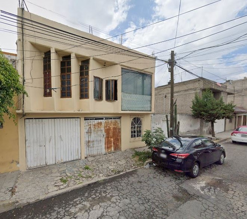 Amplia Casa De 2 Niveles En La México 2a Sección Nezahualcoyotl Adr