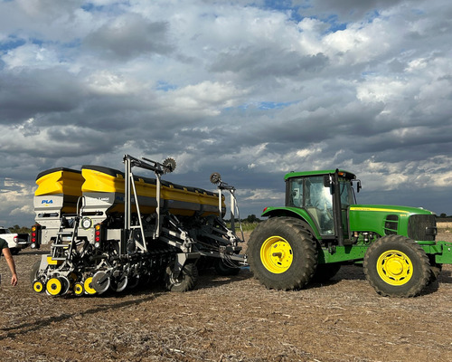 John Deere 6145j Mod 2011