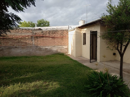 Se Vende Casa En B° Coop De Maipu