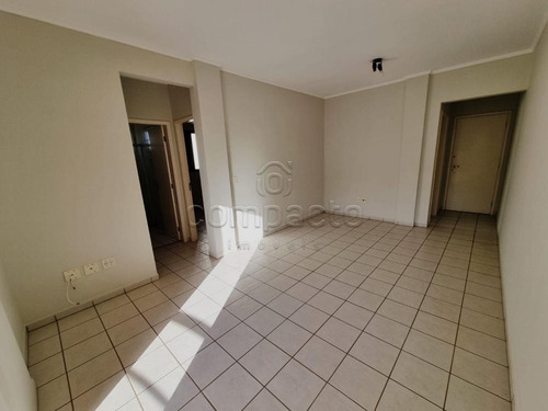 Imagem 3 de 10 de Apartamentos - Ref: V251