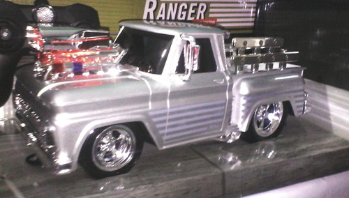 Ford Ranger Clasica Escala 1:14 Original Radiocontrol Luces